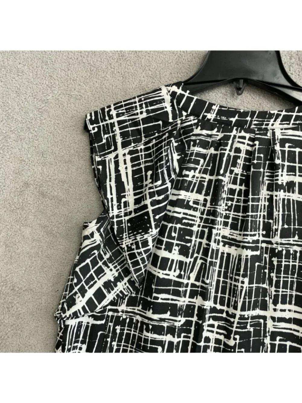 Michael Kors Women's 4 Abstract Sleeveless Ruffle Chiffon Blouse P0268